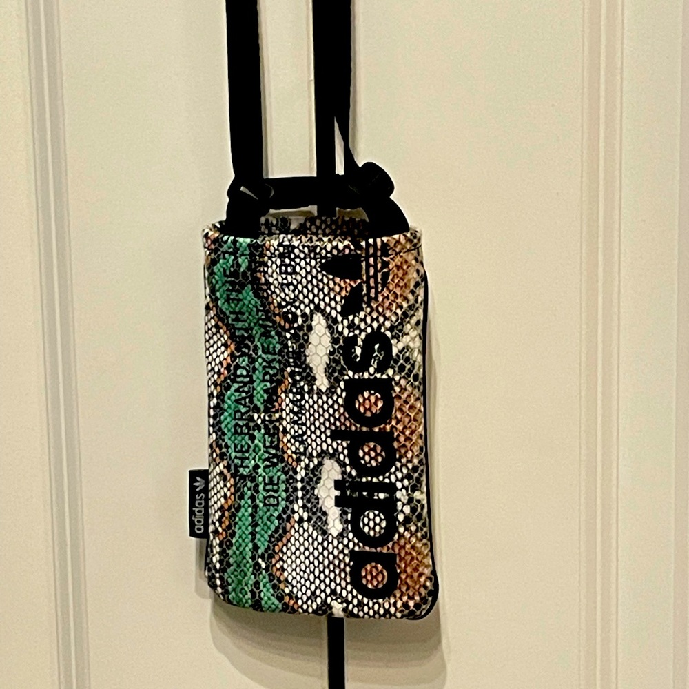 Women’s Adidas bag